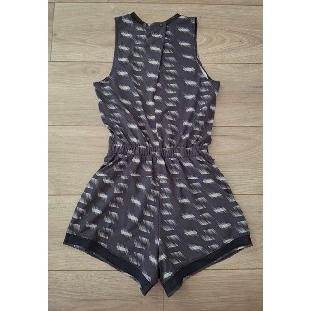 Zella Getaway Blouson Romper, Women's XS, Black Halide Geo Print - Picture 6 of 8